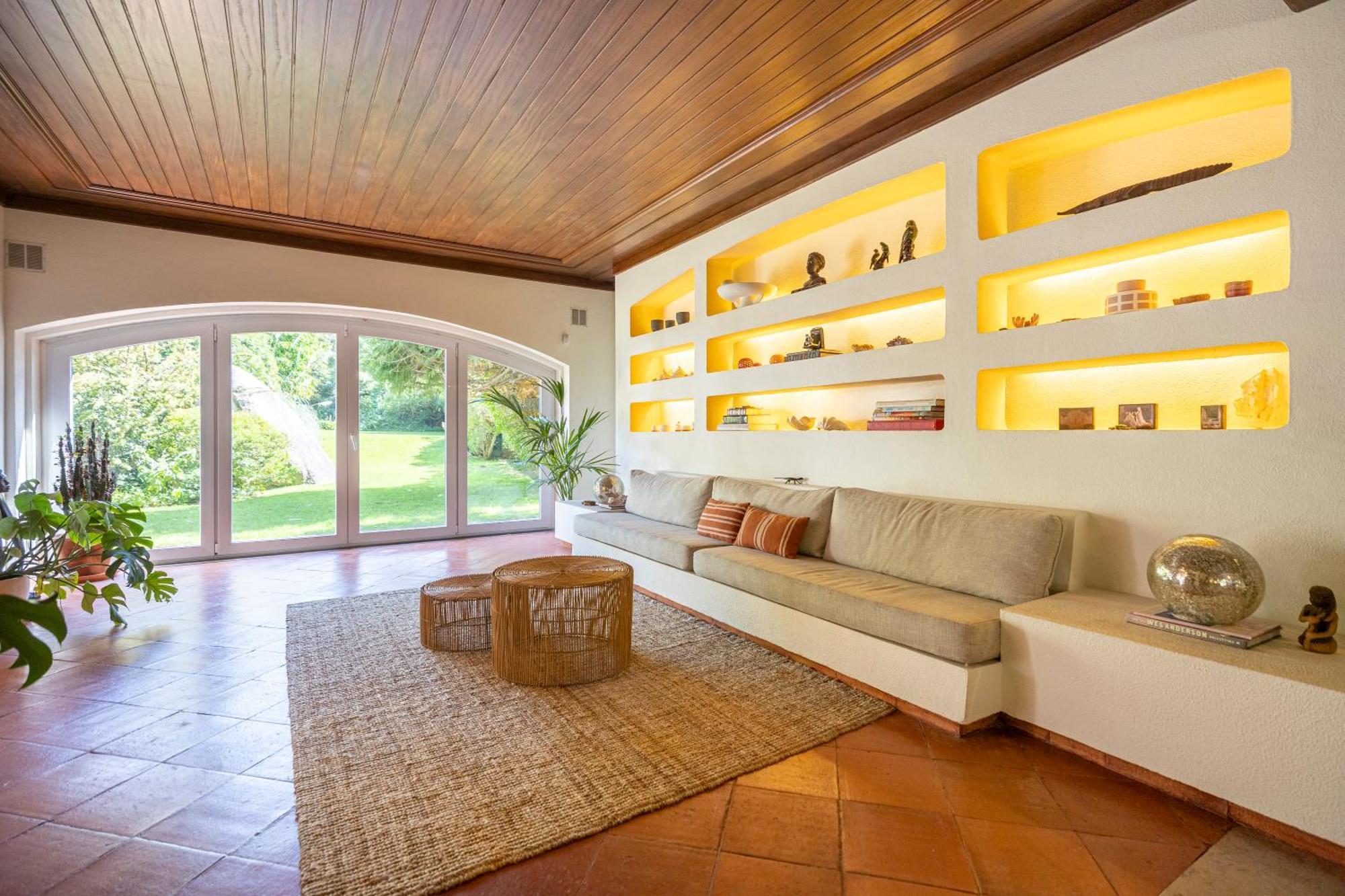Hideaway Paradise By Cadenzalux *